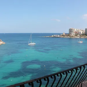 Spinola Bay Top Floor Seafront 3 Bedroom With Panoramic Sea Views - By Getawaysmalta Apartment